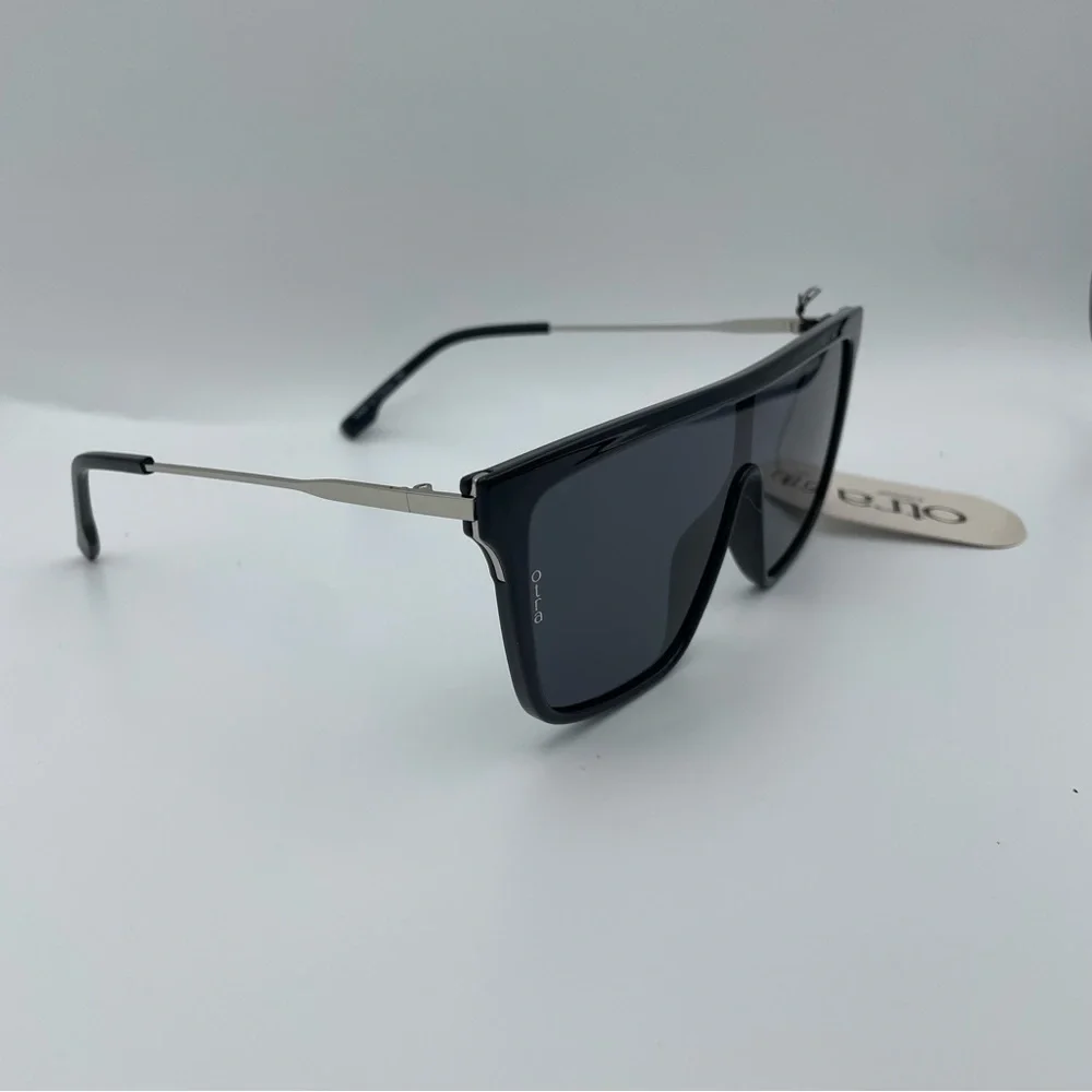 Otra Indi Black Shield Sunglasses NWT
